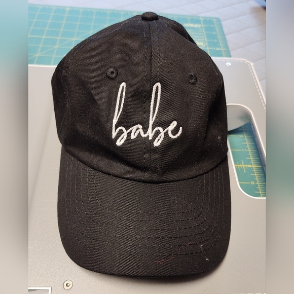 Accessories - Ladies Adjustable Baseball Cap - Black Embroidered with Word "babe" - EUC